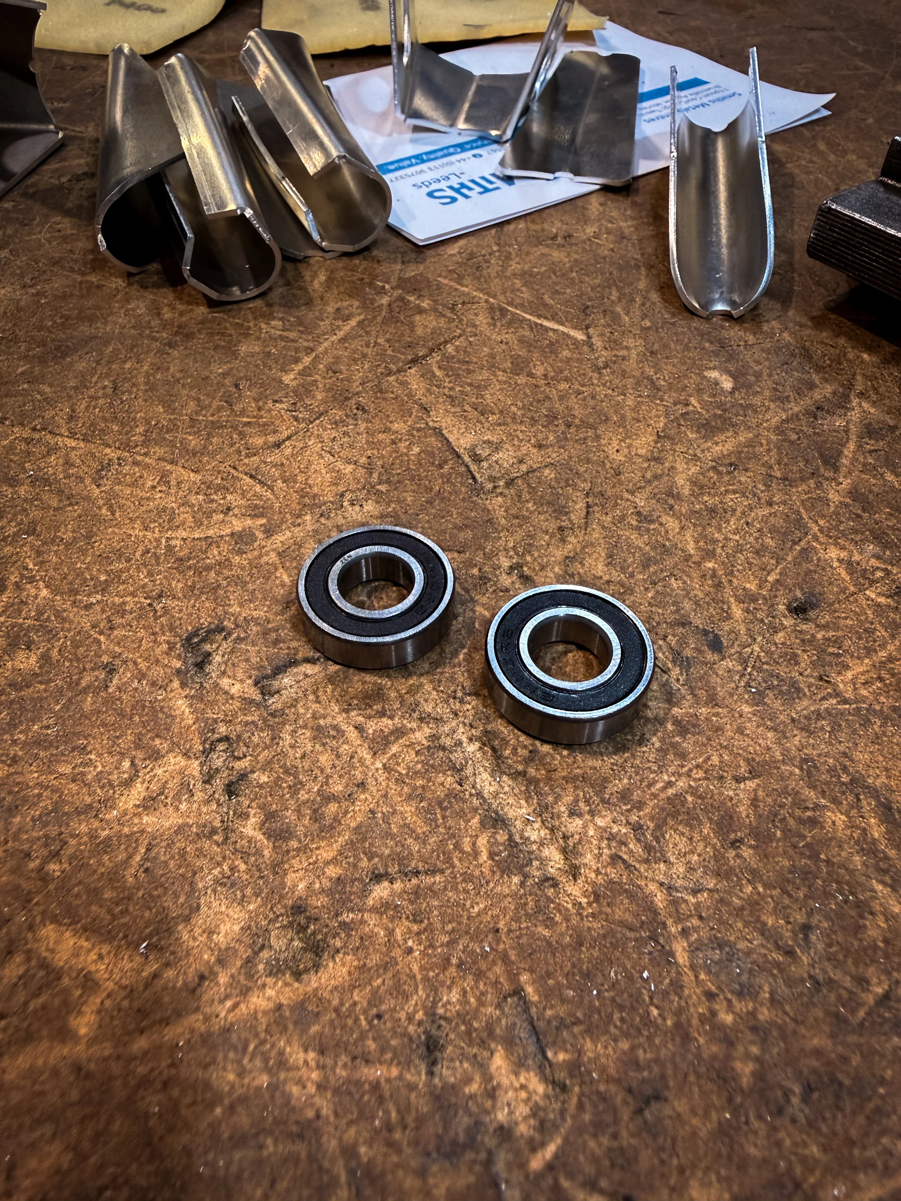 6900RS Bearings