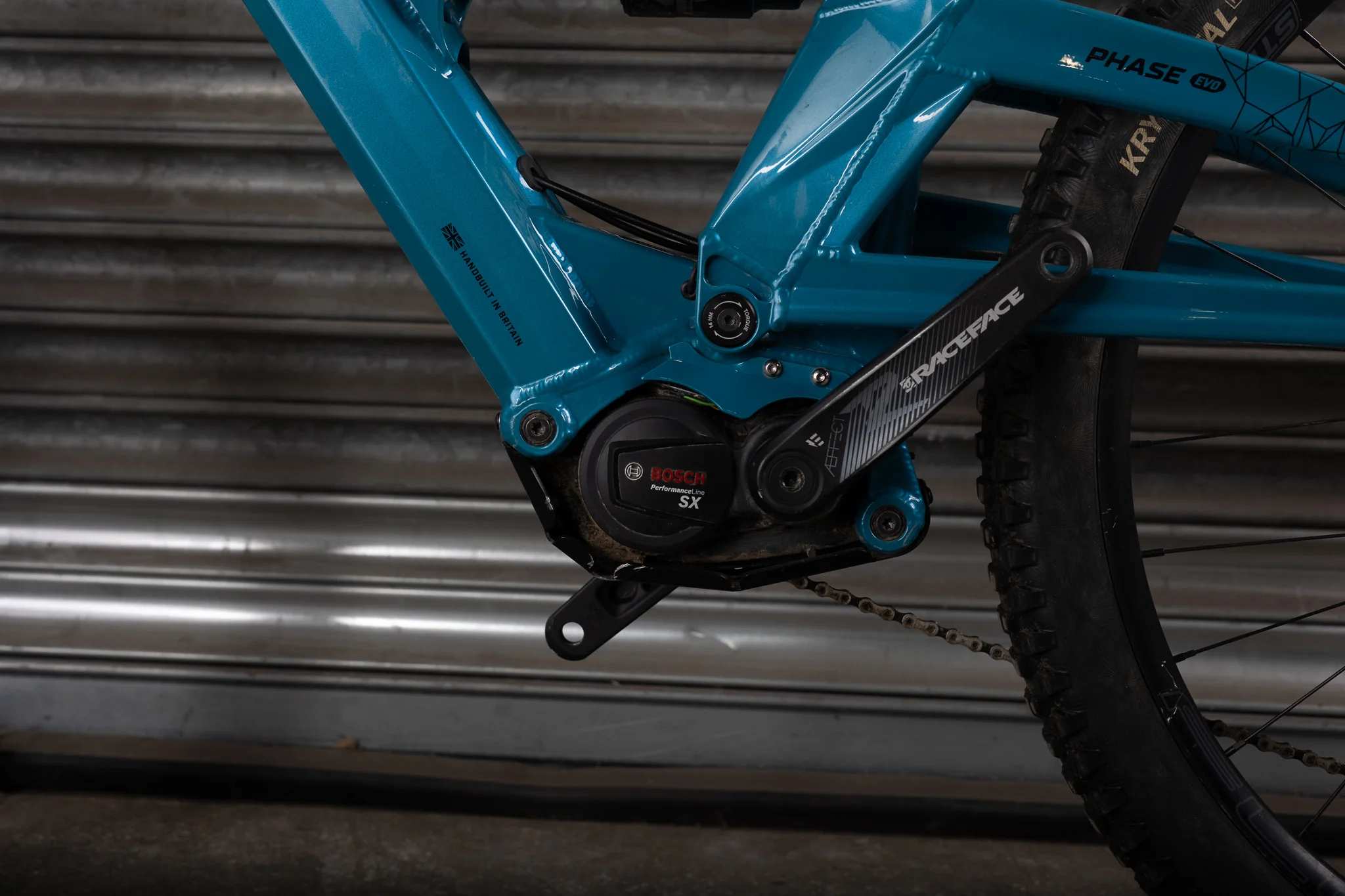 Ex-Demo 2025 Phase Evo 29 Factory, Large, Yorkshire Teal - Image 14