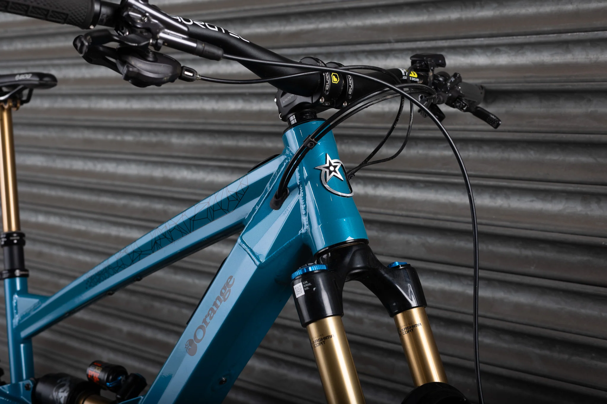 Ex-Demo 2025 Phase Evo 29 Factory, Large, Yorkshire Teal - Image 3