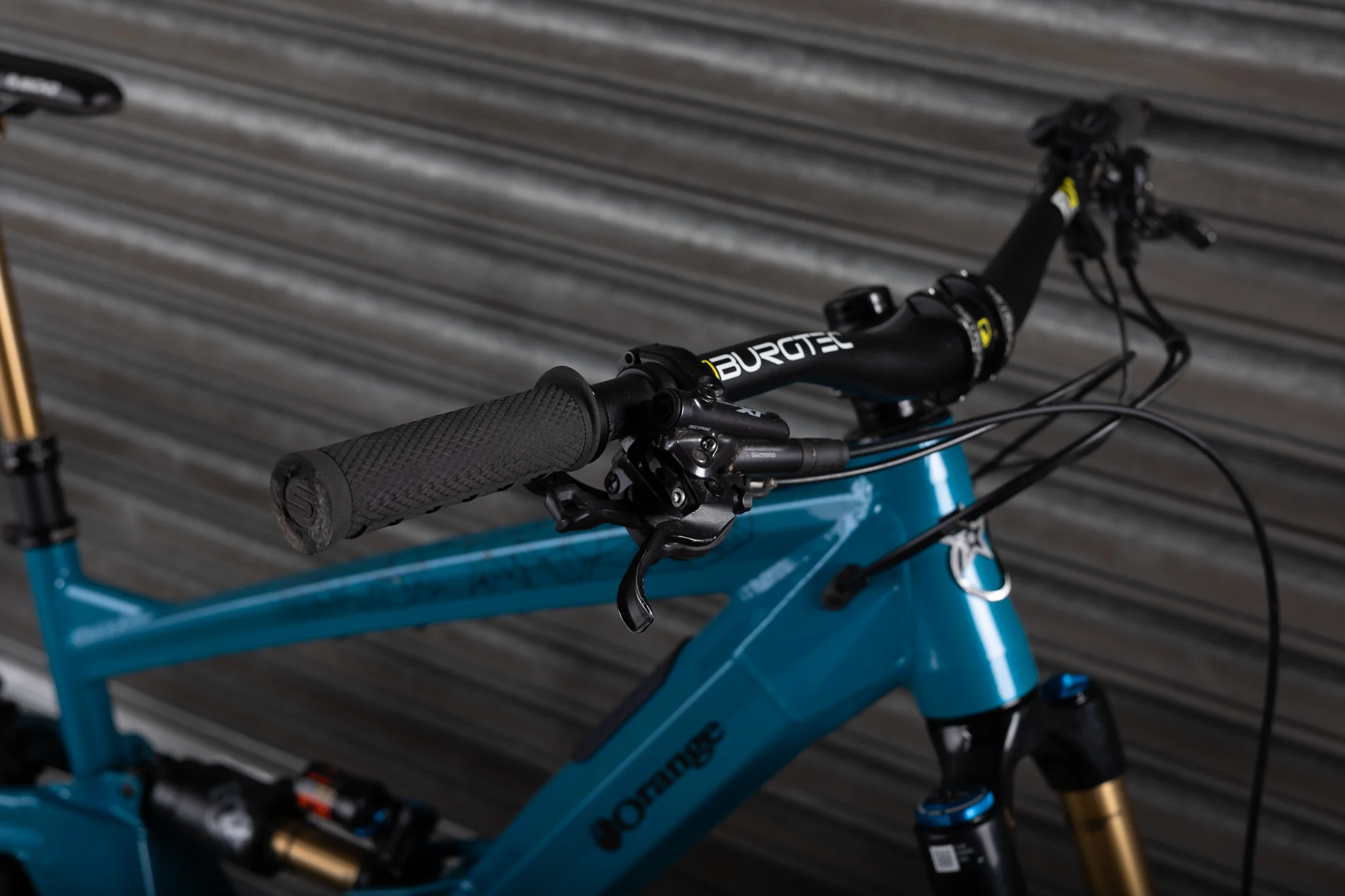 Ex-Demo 2025 Phase Evo 29 Factory, Large, Yorkshire Teal - Image 6
