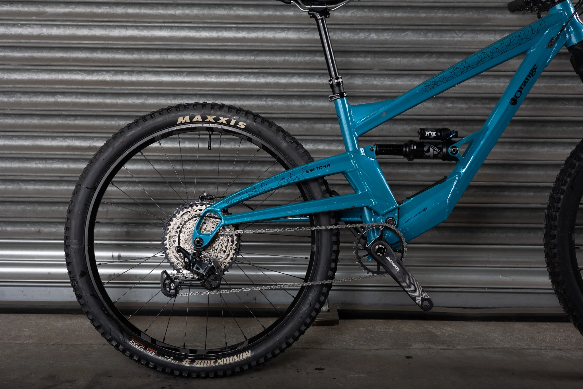 Ex-Demo 2025 Switch 6 Pro, Medium, Yorkshire Teal - Image 4